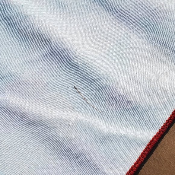 Vera Neumann Floral Oblong Tablecloth 60" x 84" - Picture 13 of 16